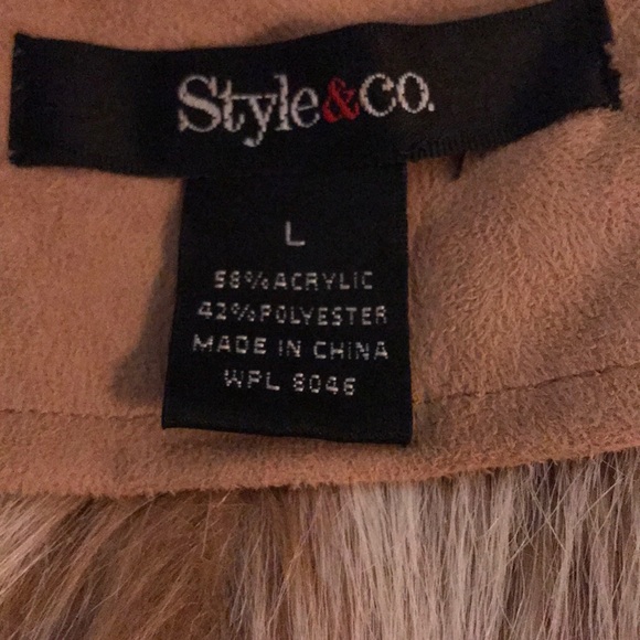 Tan Vest - Picture 3 of 3